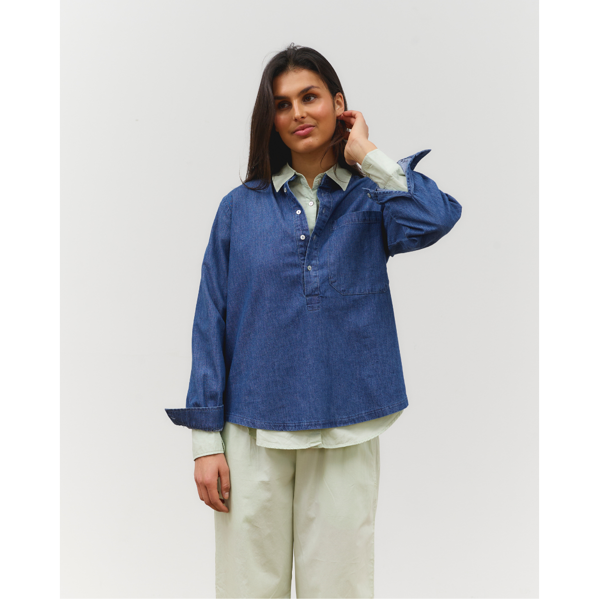 Molly Shirt SS25 MAR/APR